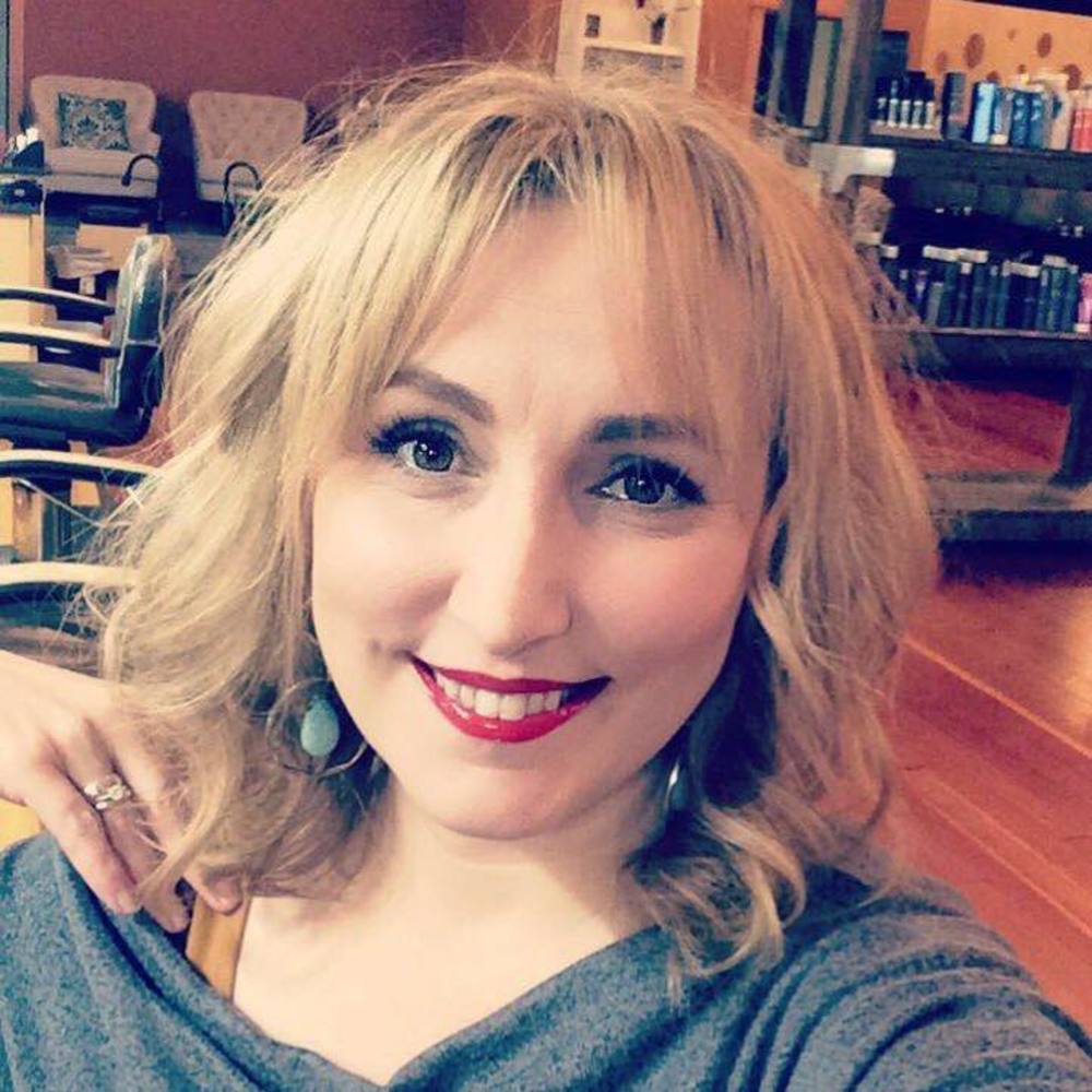 Meet your Posher, Kallie